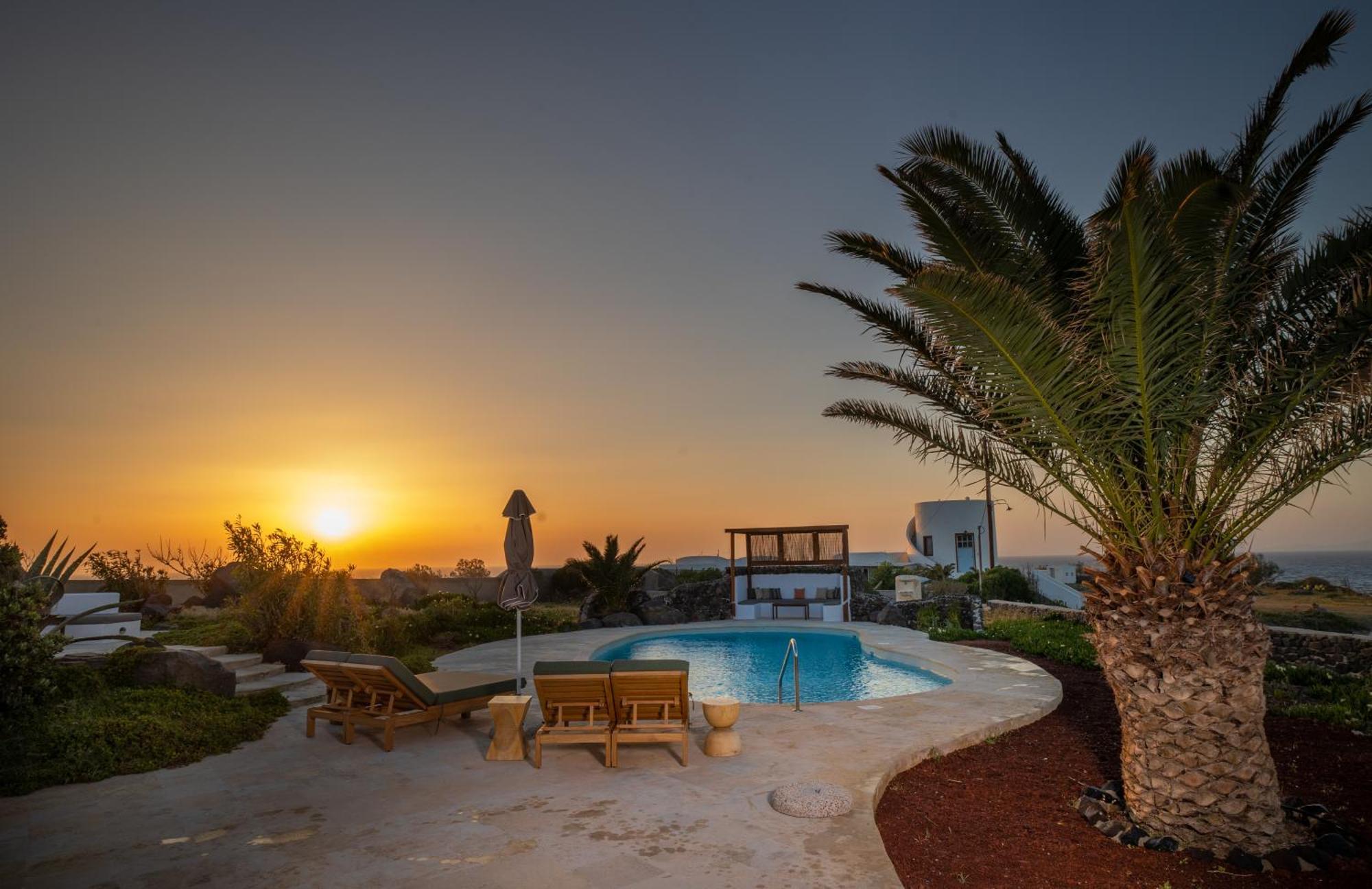 Oia Sunset Luxury Villa Eksteriør billede